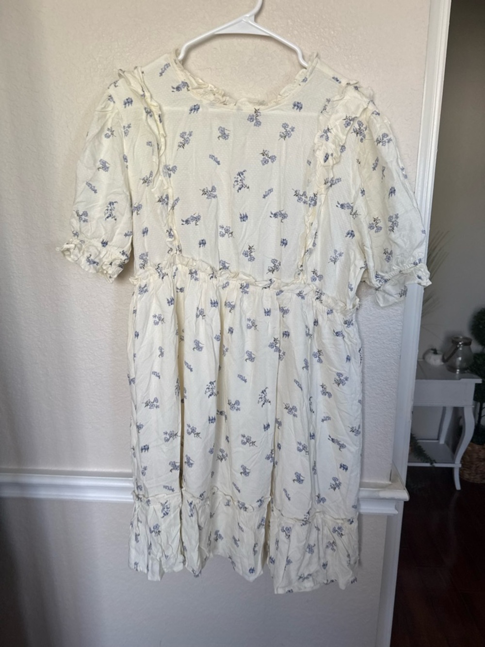 Ivory Floral Ruffle Short Dress XL RIO - Picture 3 of 14